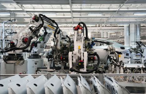 2025中國(guó)經(jīng)濟(jì)回眸 攀高逐新，質(zhì)勝未來——新質(zhì)生產(chǎn)力在紡織業(yè)一線的發(fā)展見聞