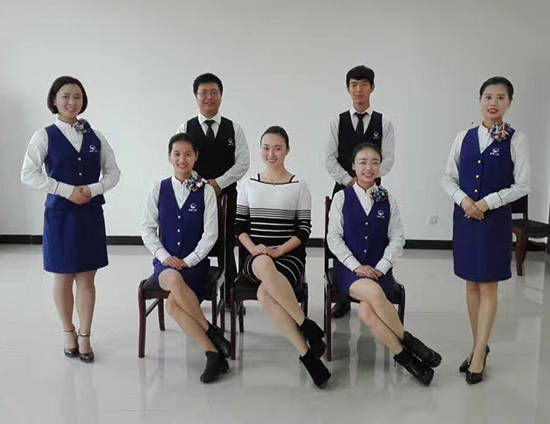 祝賀蓉城二繞服務(wù)禮儀大賽指導(dǎo)培訓(xùn)圓滿落幕，禮儀服務(wù)開啟新篇章